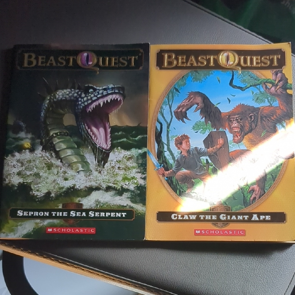 Beast Quest Book Set - Sepron the Sea Serpent & Claw the Giant Ape